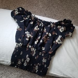 NWT Papaya floral top